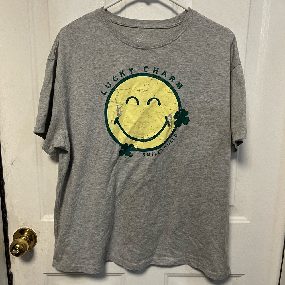 Gray Smiley World T-Shirt with Yellow Graphic